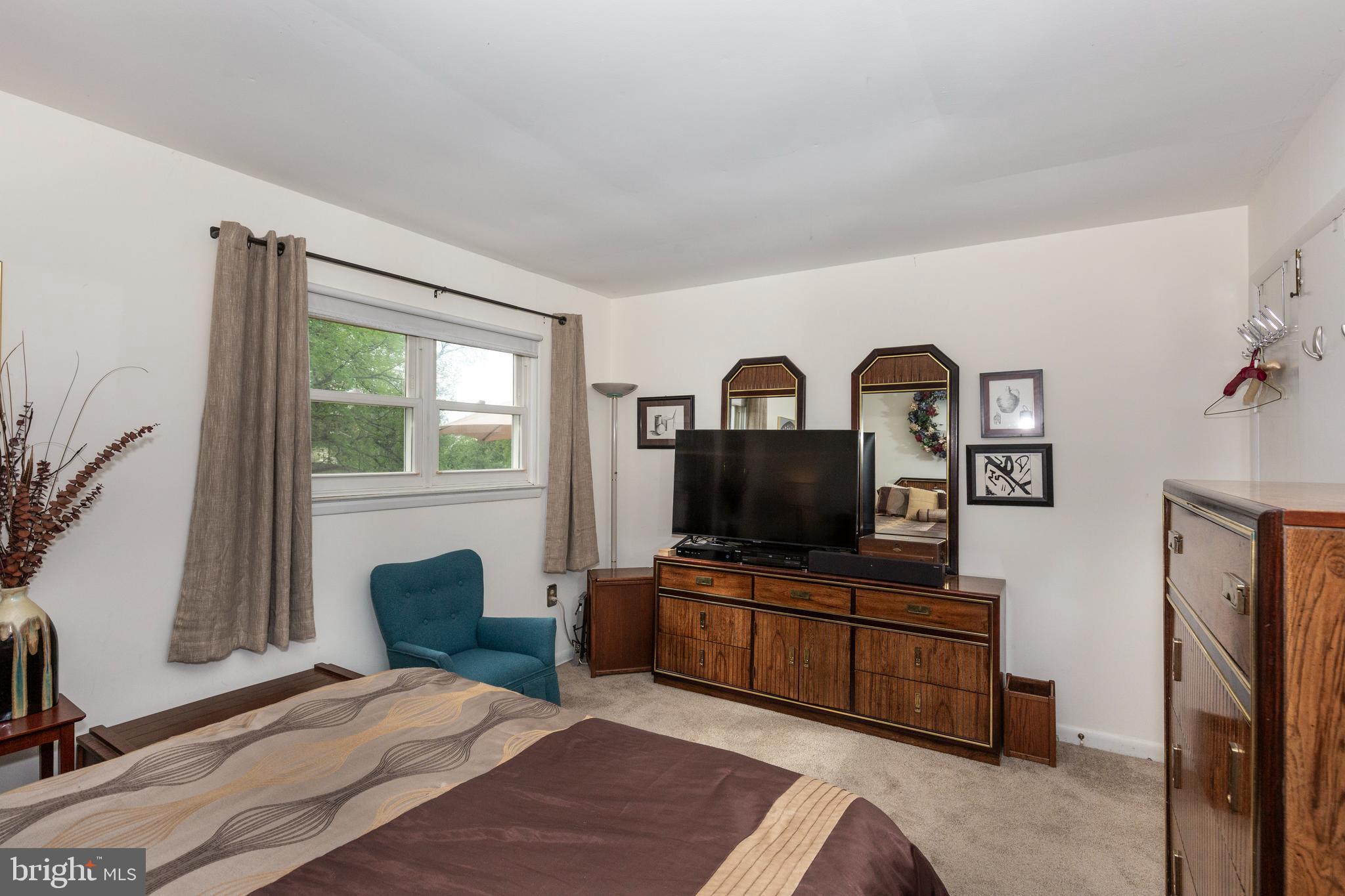 1111 Courtland Dr