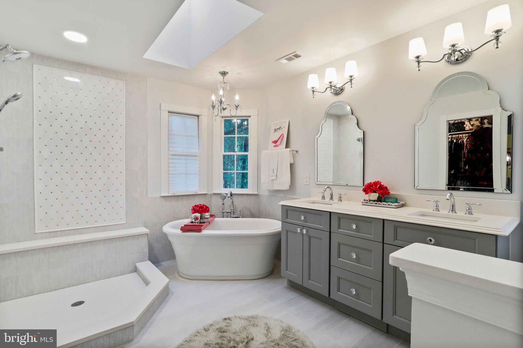 5031 Morning Star Dr