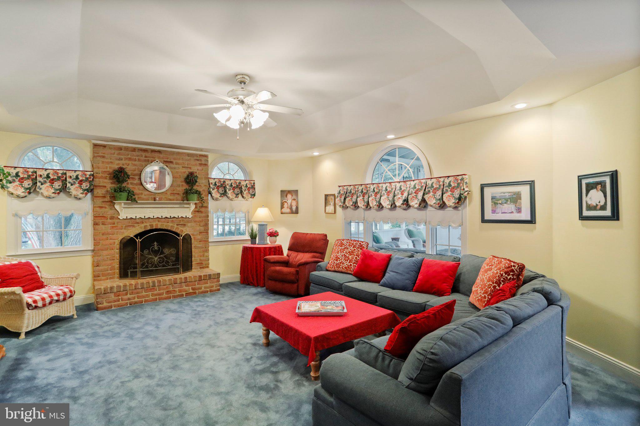 5031 Morning Star Dr