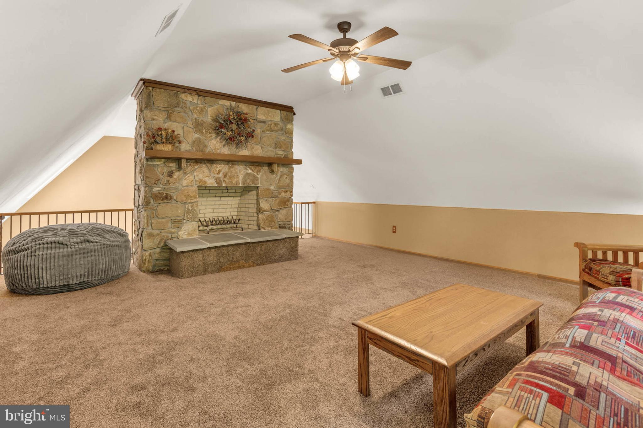 14632 Red Lion Dr