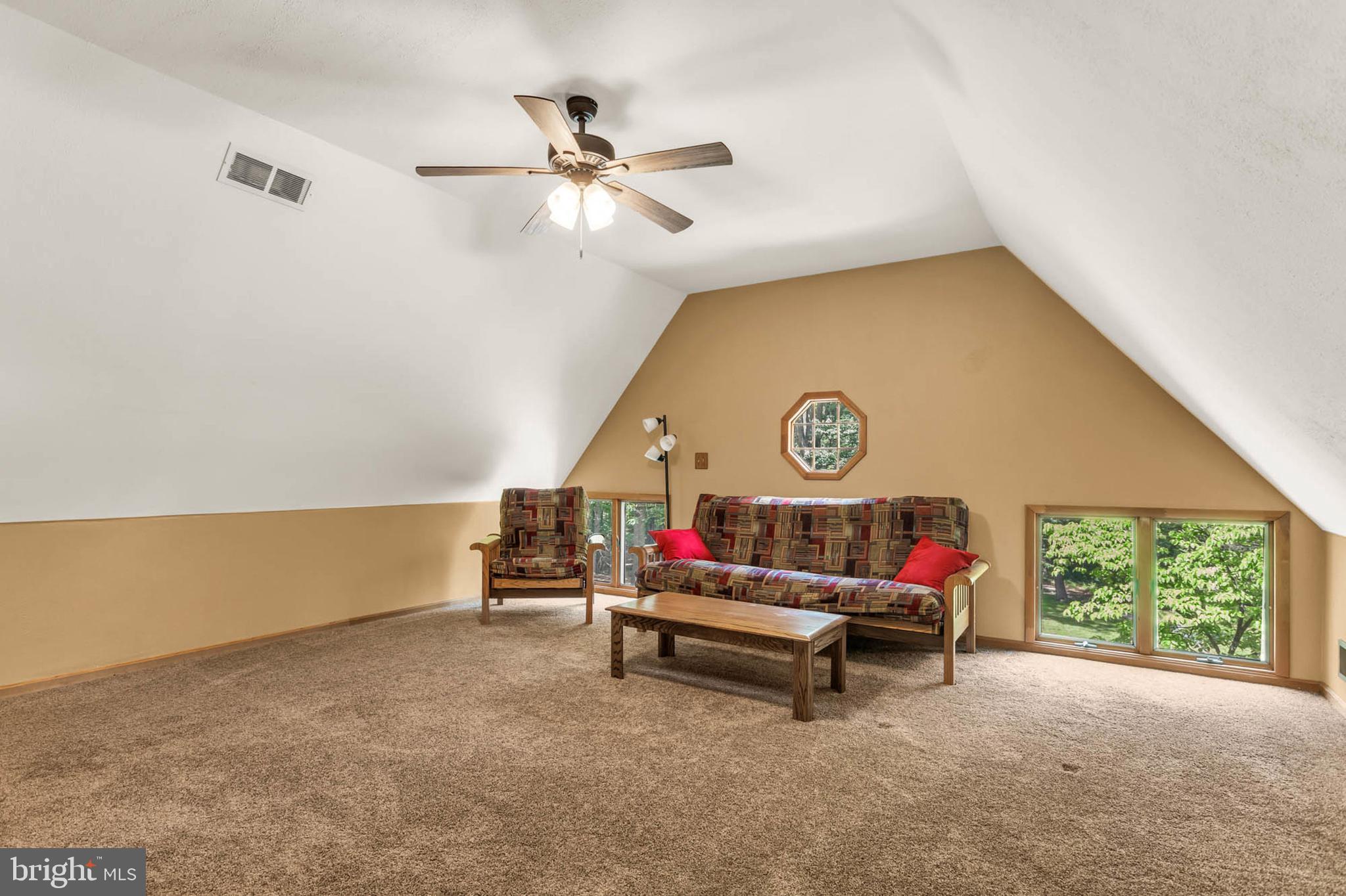 14632 Red Lion Dr