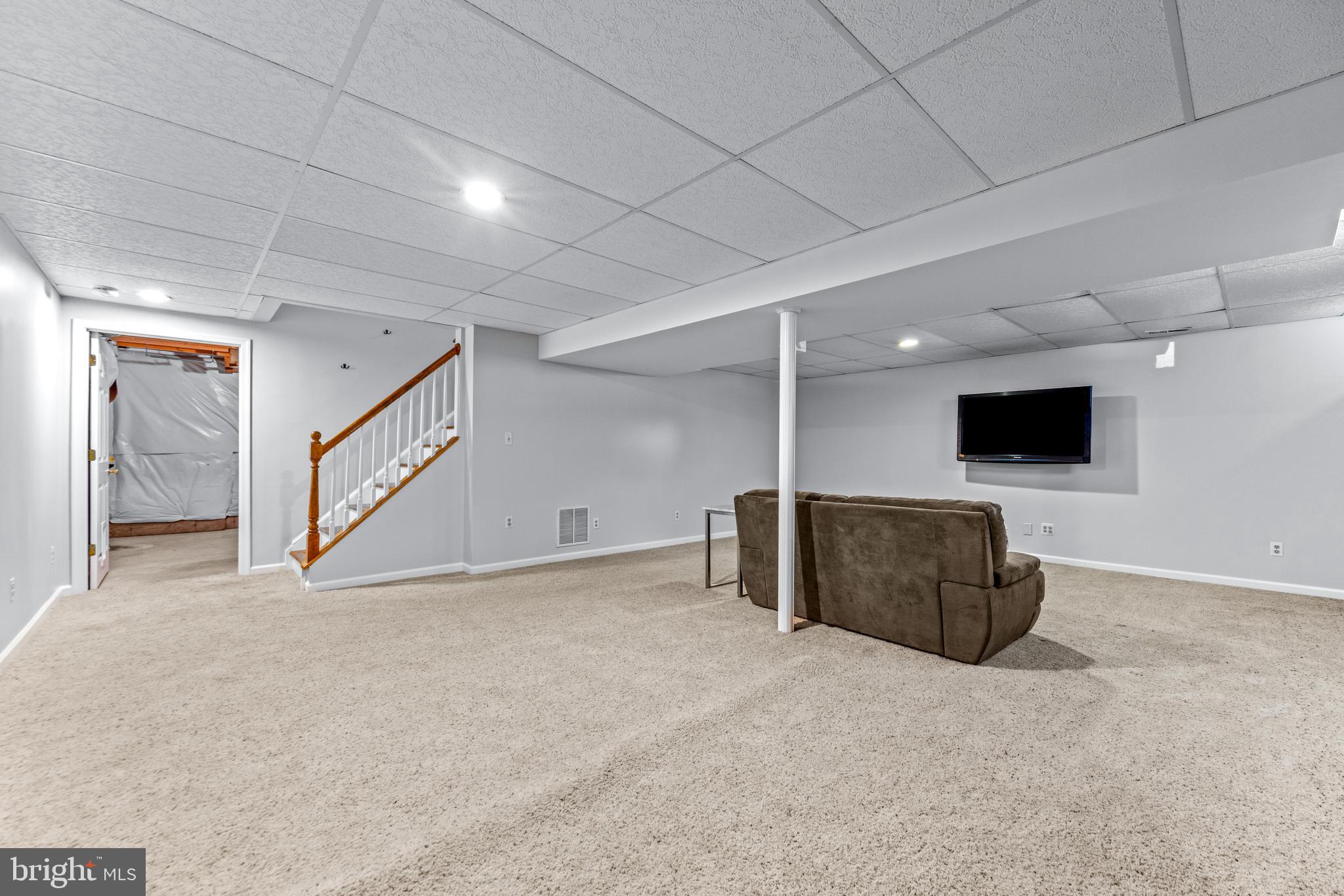 8382 Glenmar Rd