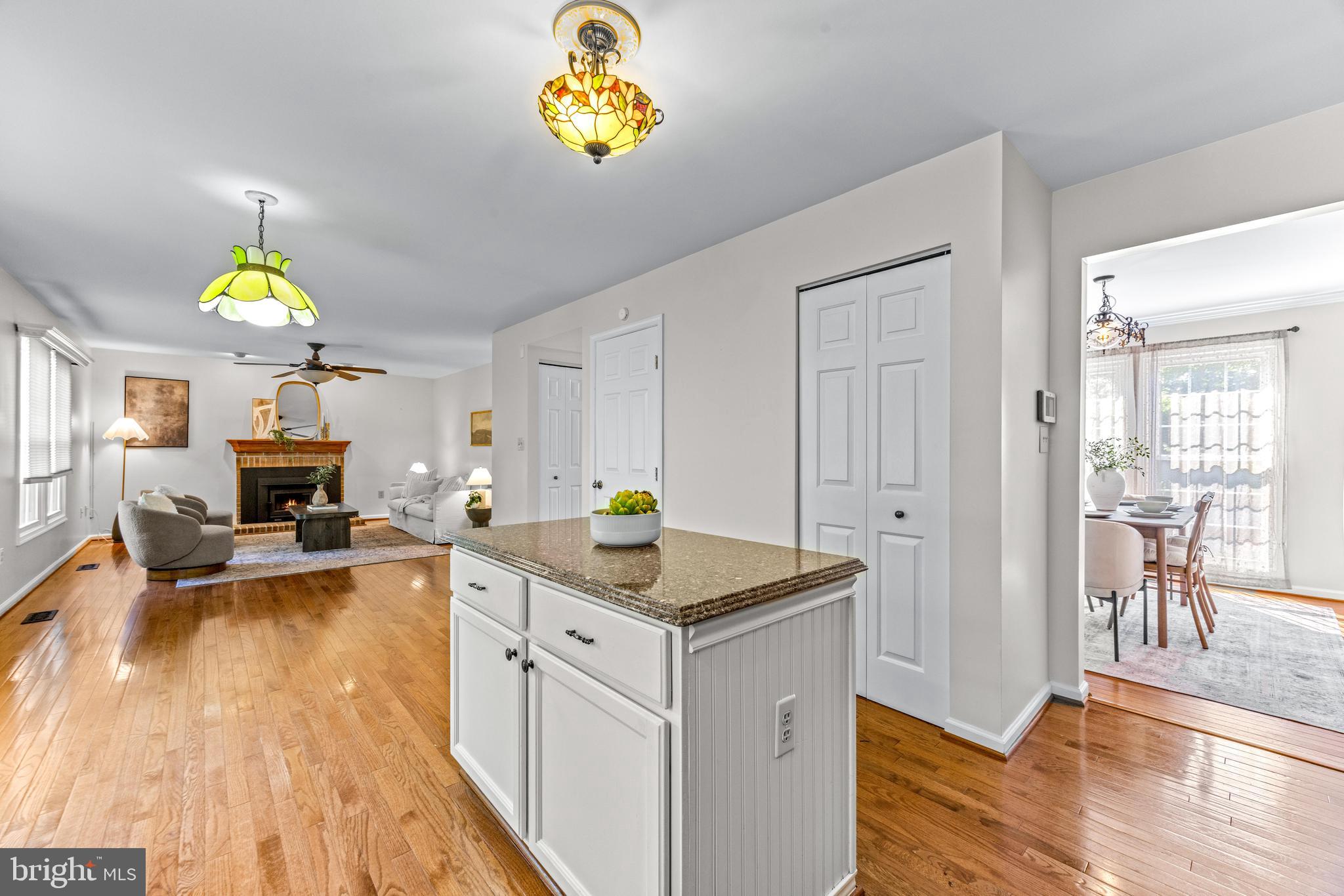 8382 Glenmar Rd