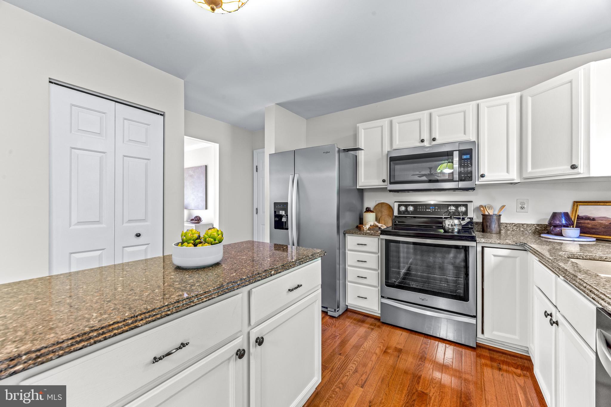 8382 Glenmar Rd