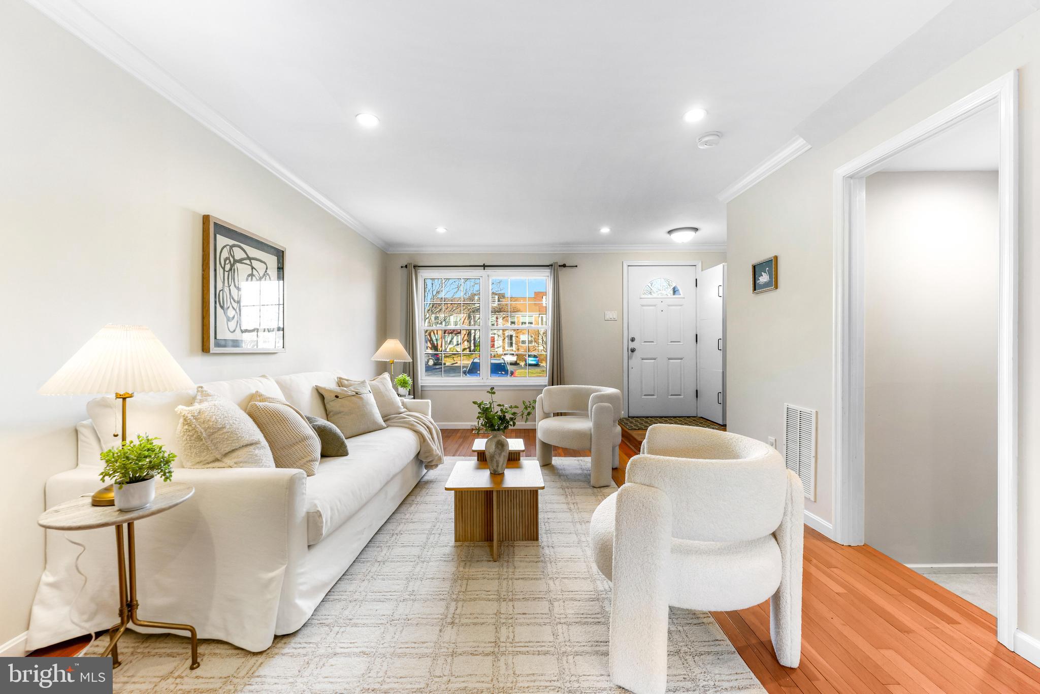 7002 DUCKETTS LANE 44-4