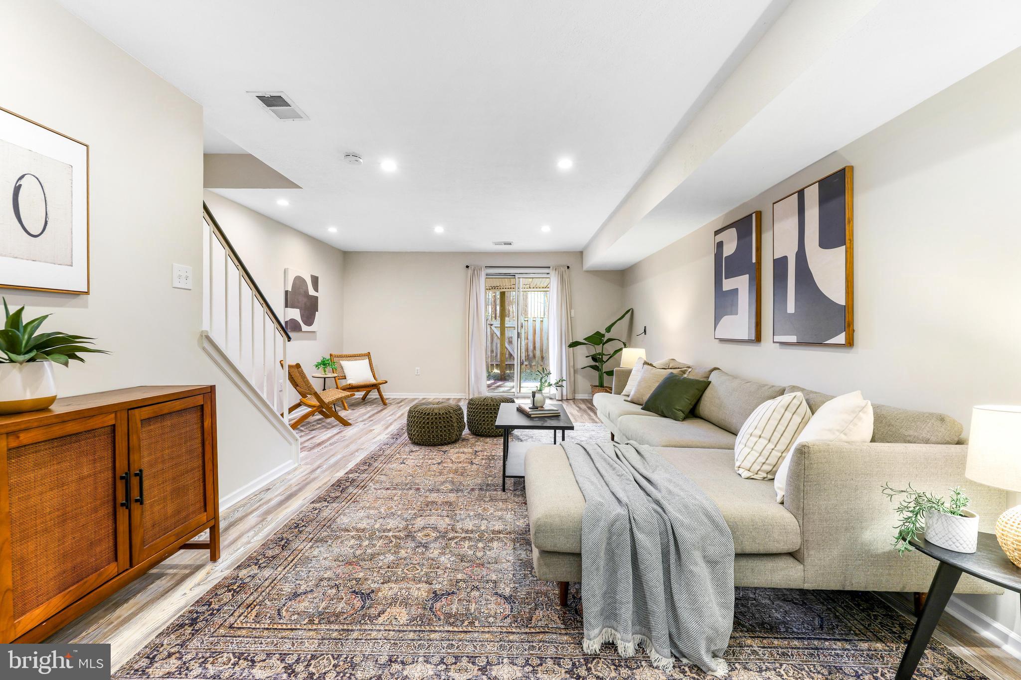 7002 DUCKETTS LANE 44-4