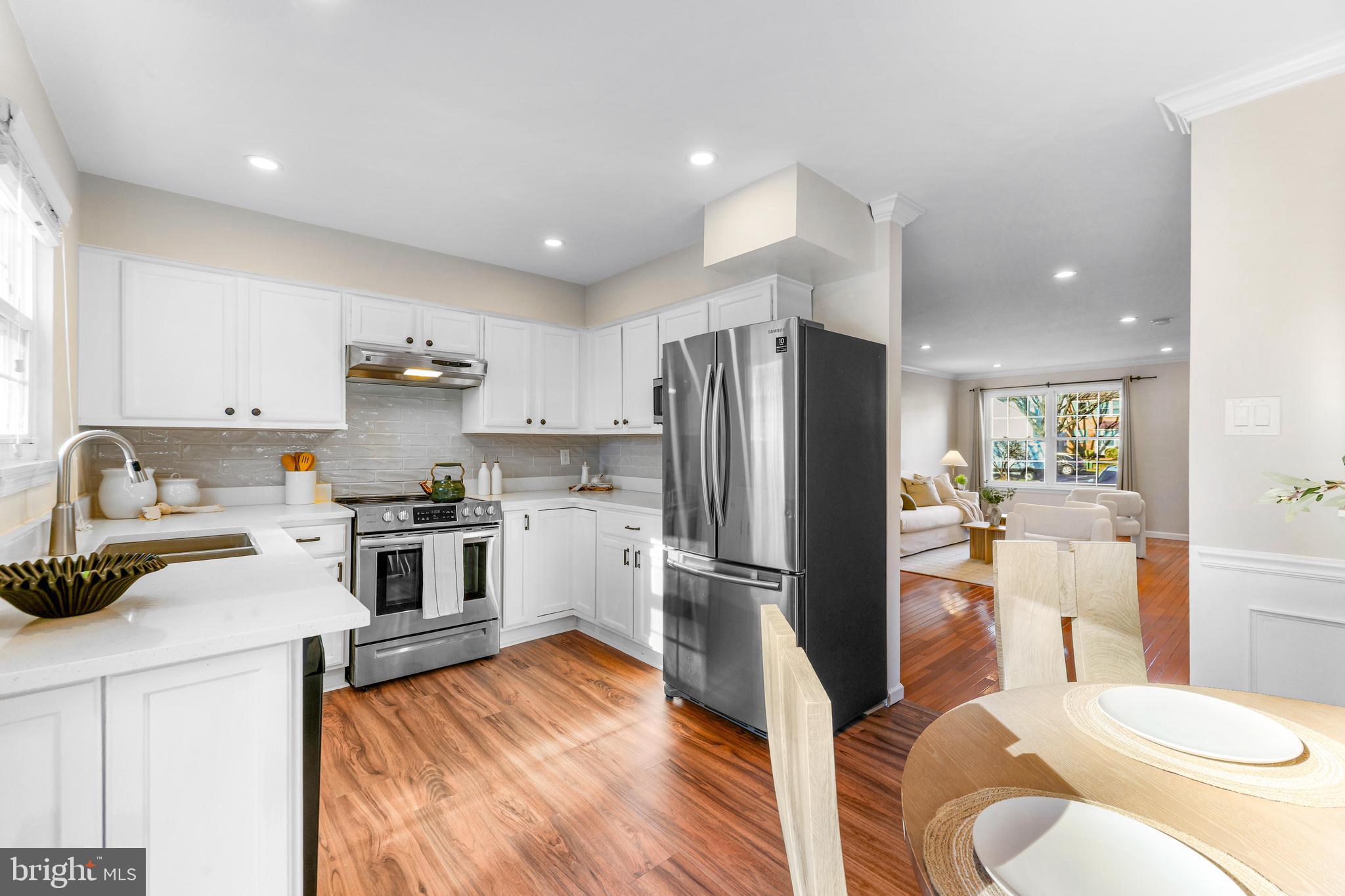 7002 DUCKETTS LANE 44-4