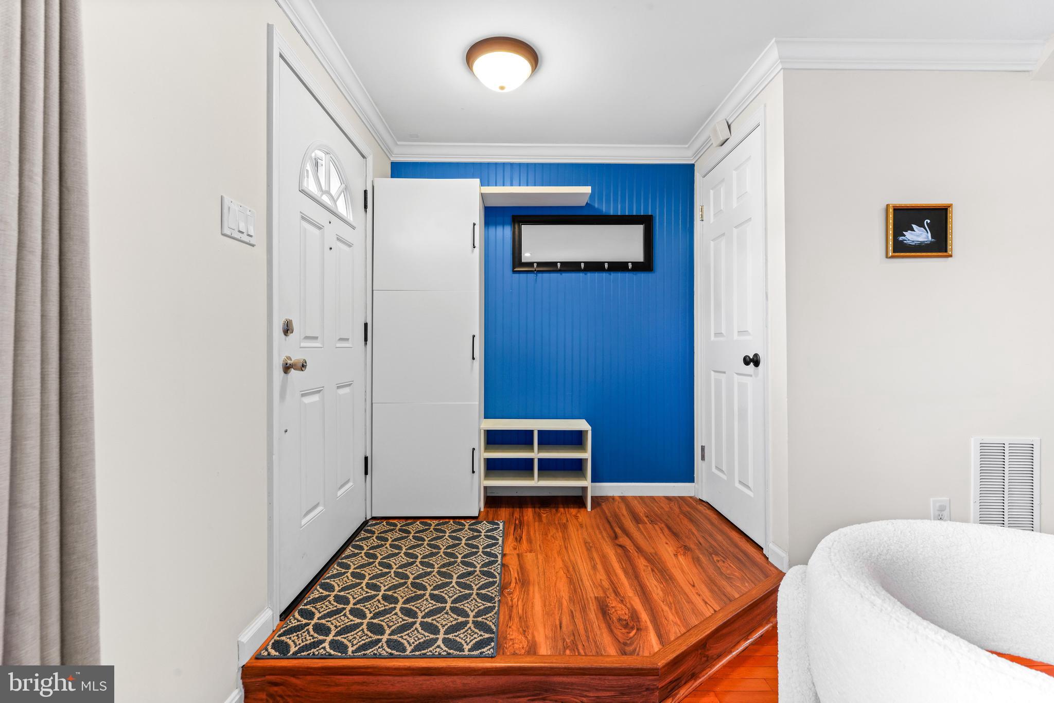 7002 DUCKETTS LANE 44-4