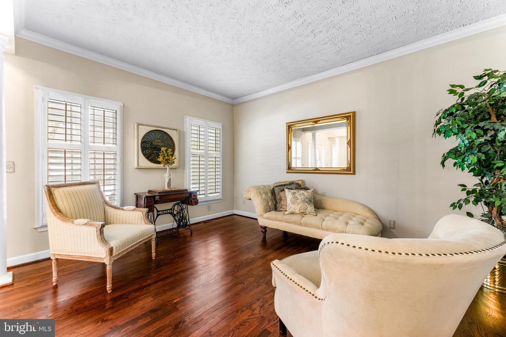 6550 LAWYERS HILL ROAD