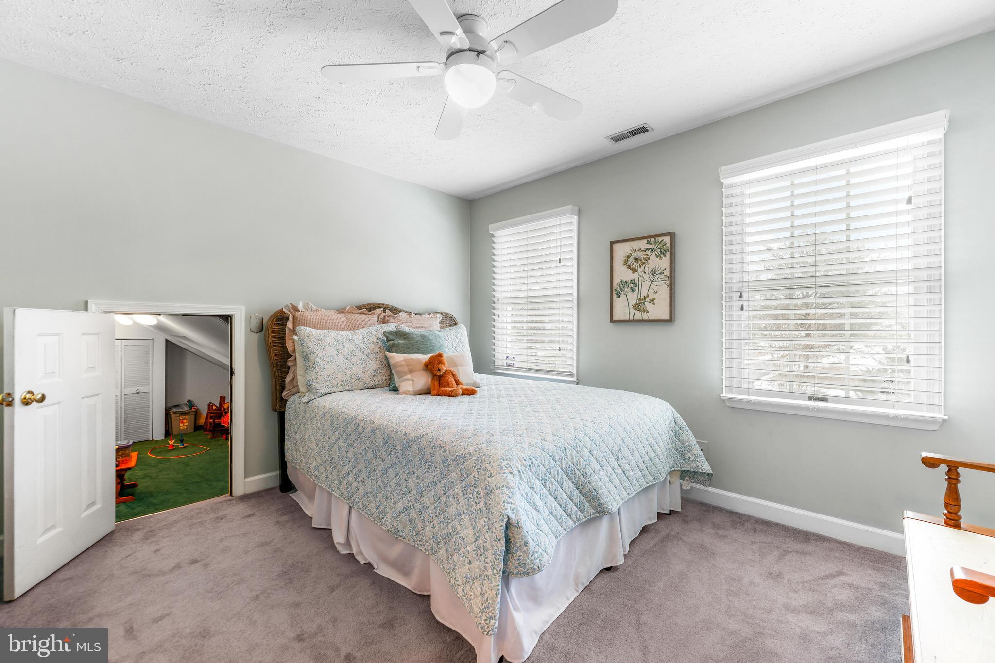 6550 LAWYERS HILL ROAD