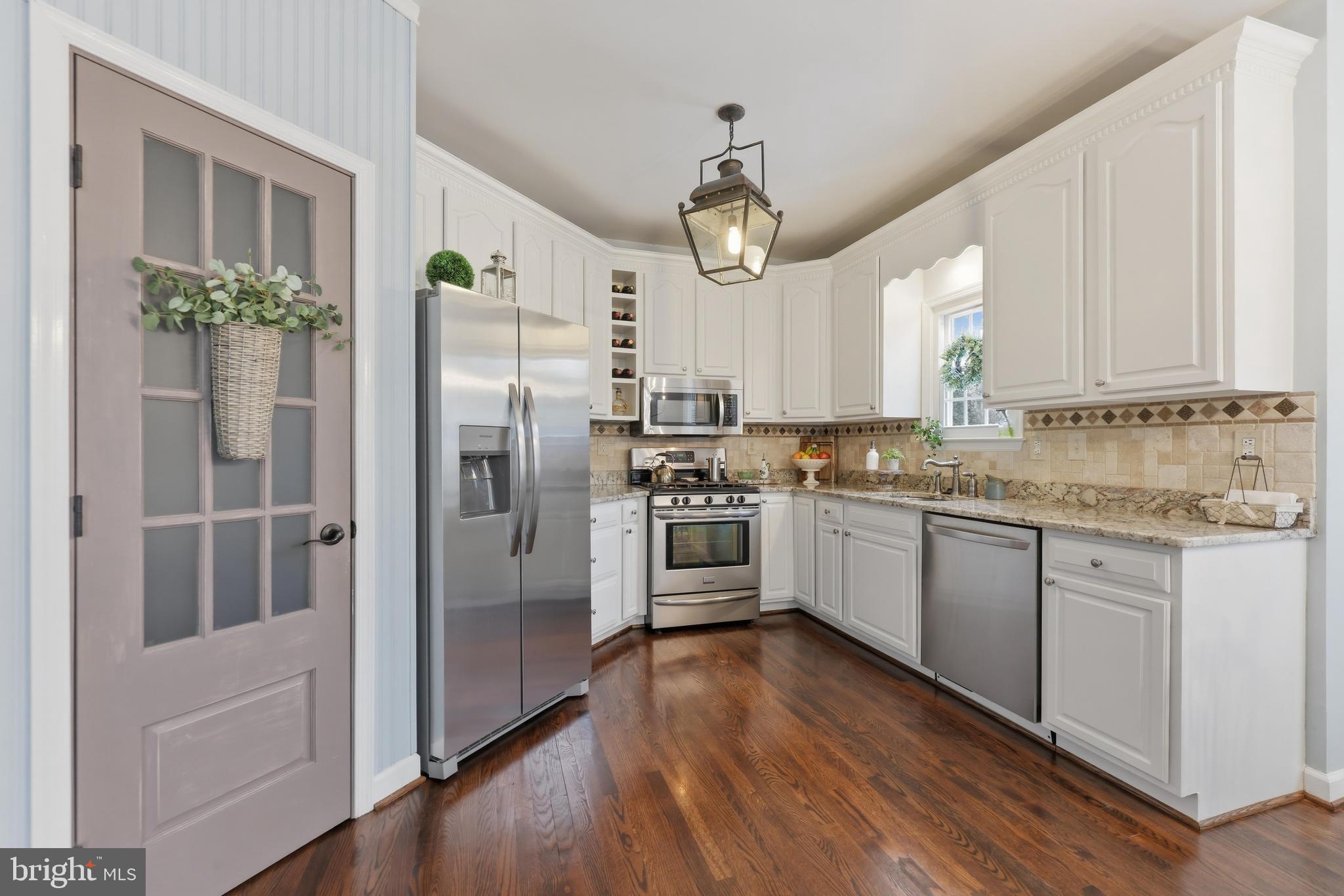 6550 LAWYERS HILL ROAD