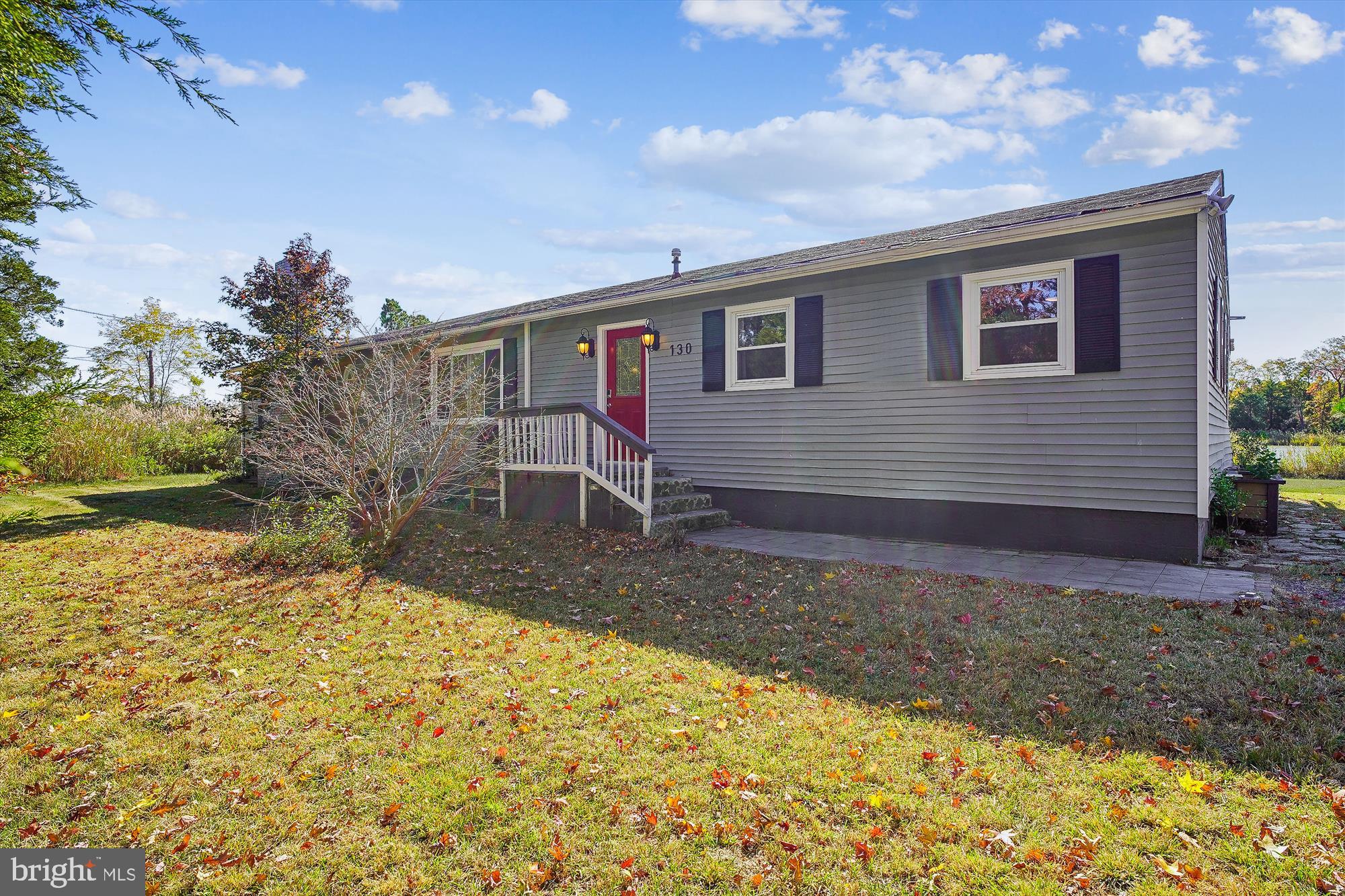 130 GREAT NECK RD