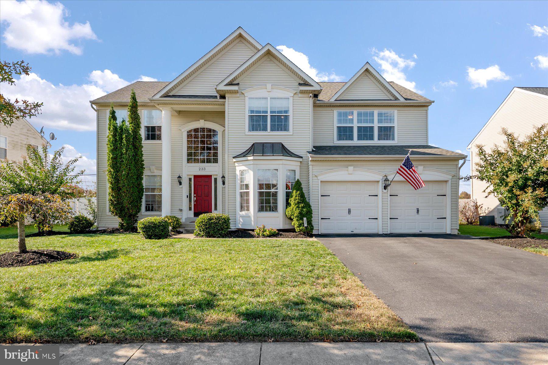 233 N FIELD WAY