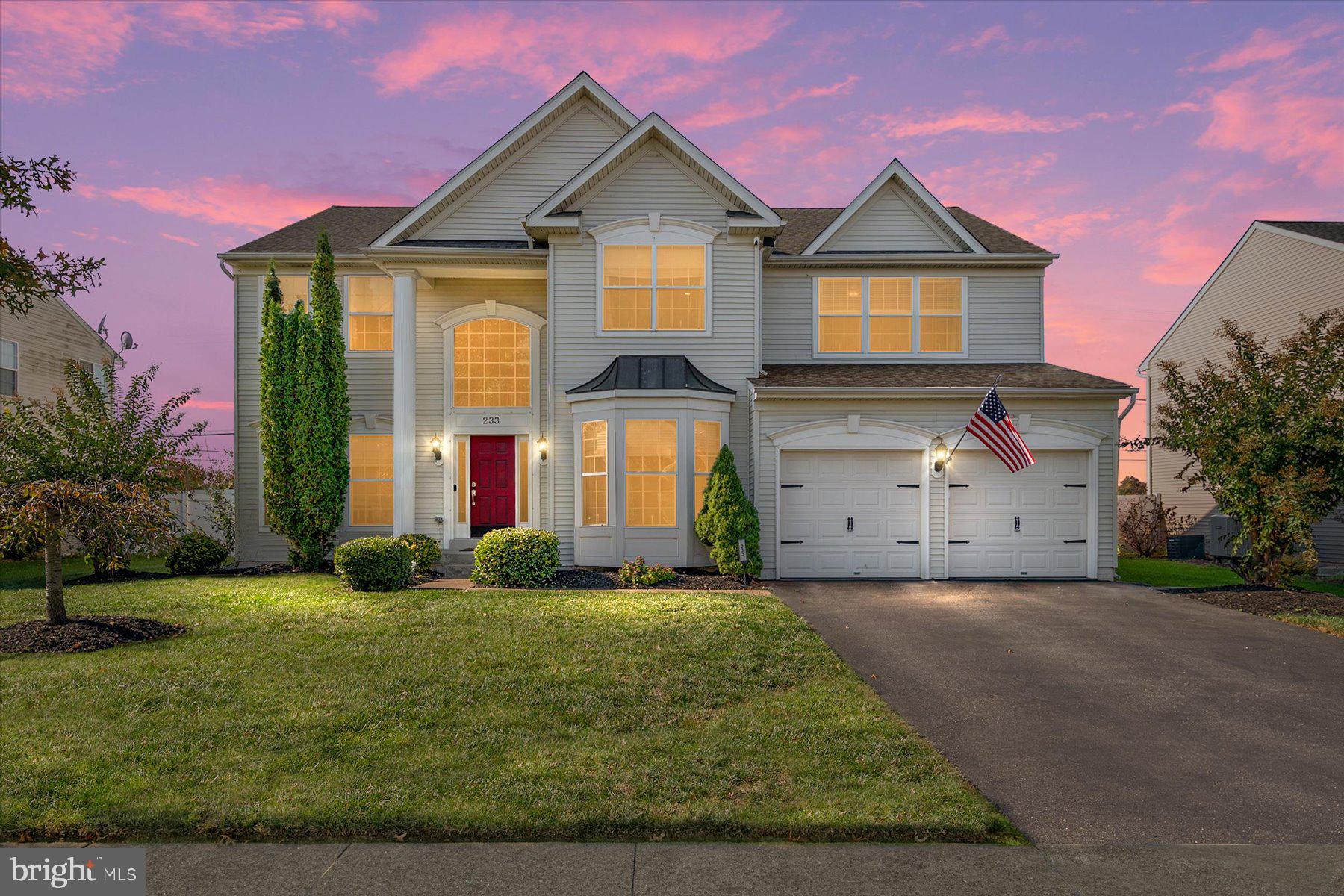 233 N FIELD WAY
