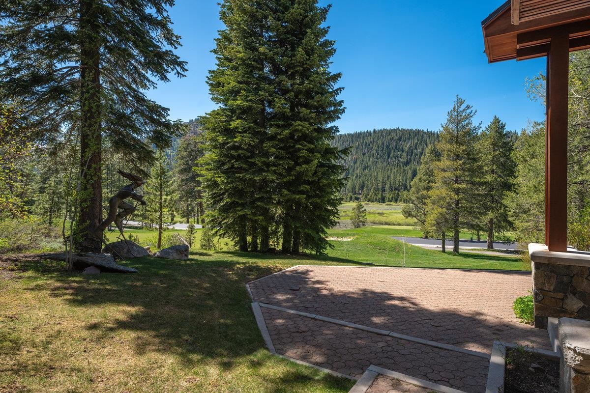 3034 Mountain Links Way