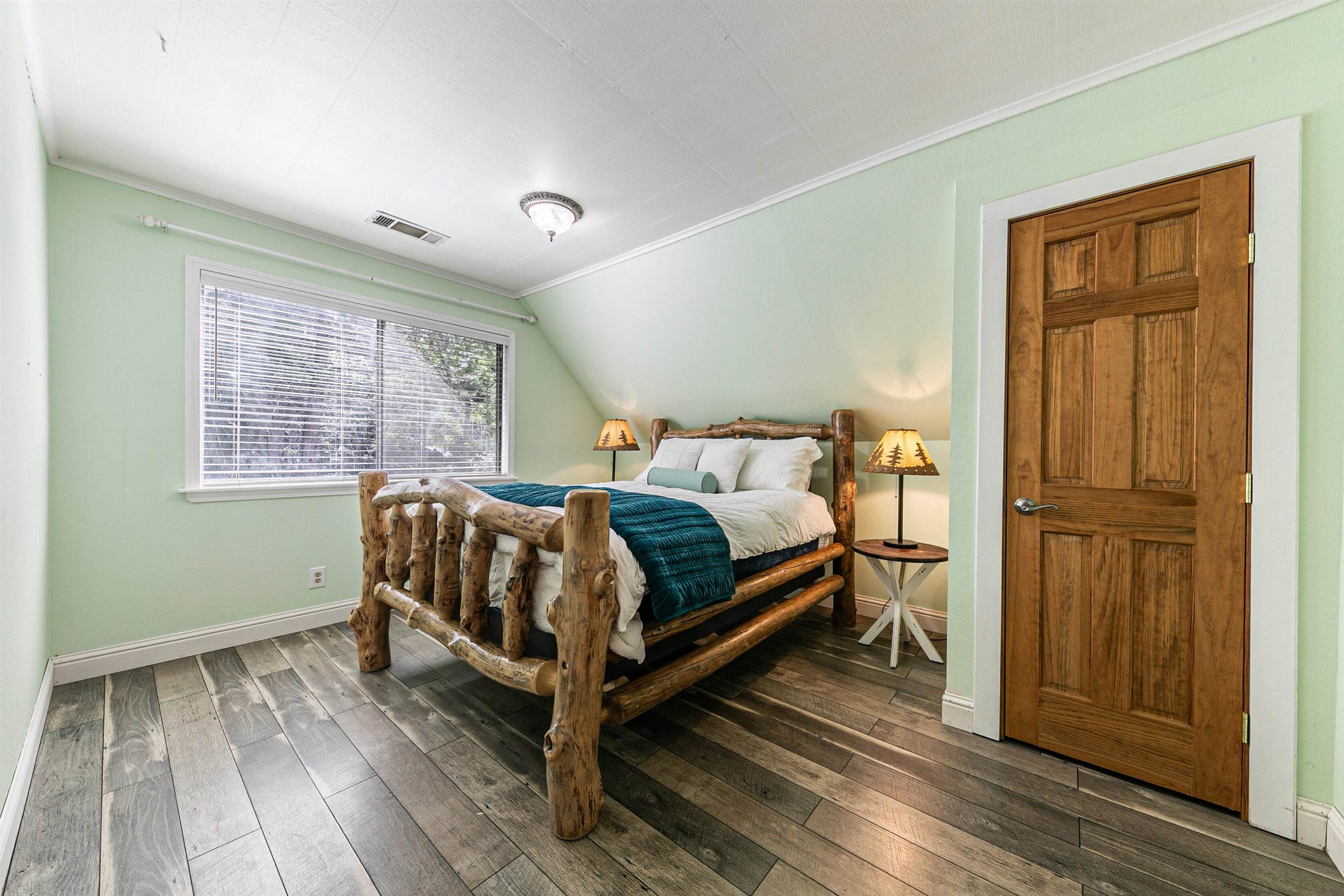 12974 Rainbow Drive