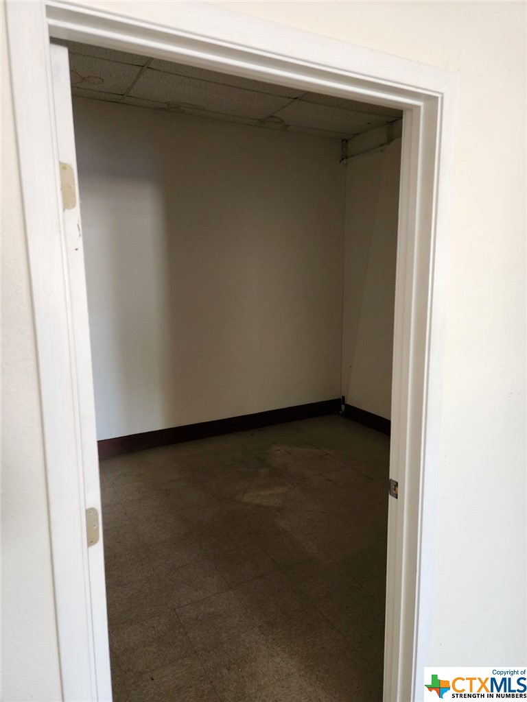 807 E Main
