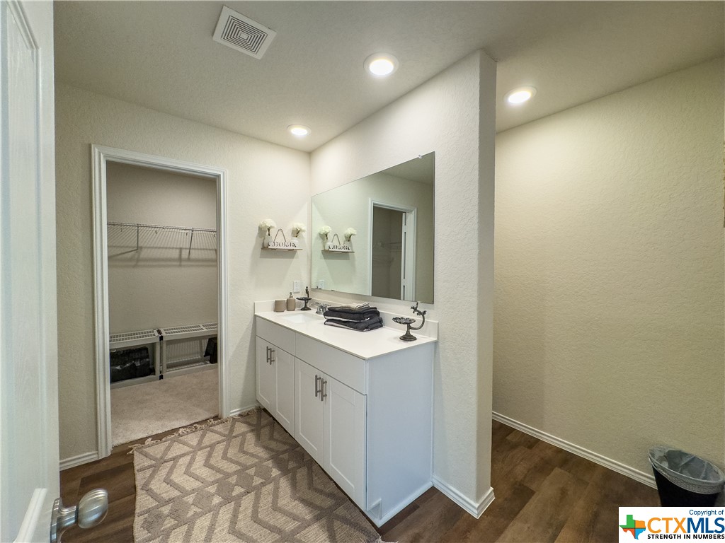 4150 Lily Glade Lane