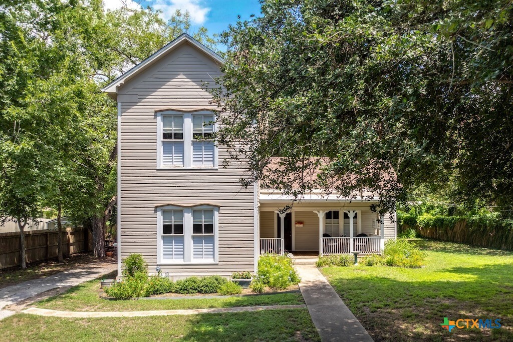 114 N College Street