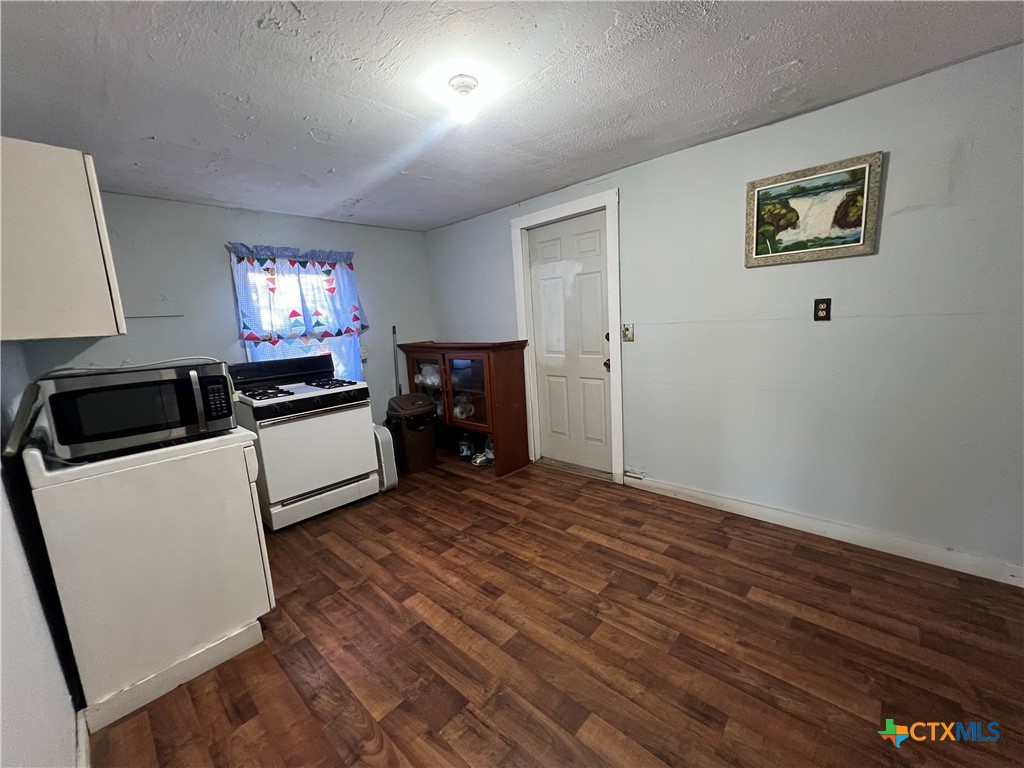 2968 E State Highway 97