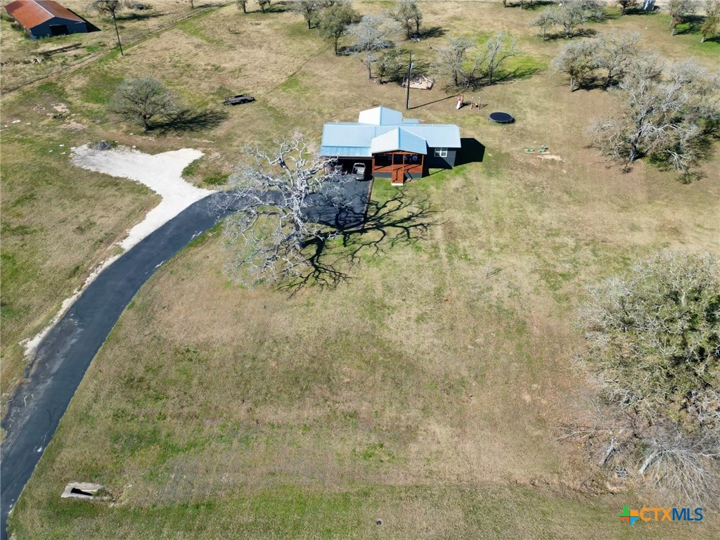 3282 E Highway 97