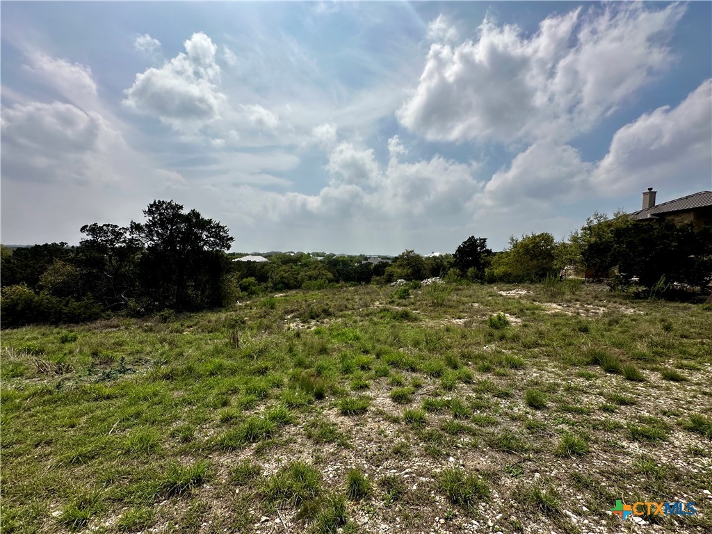 5271 Comal Vista