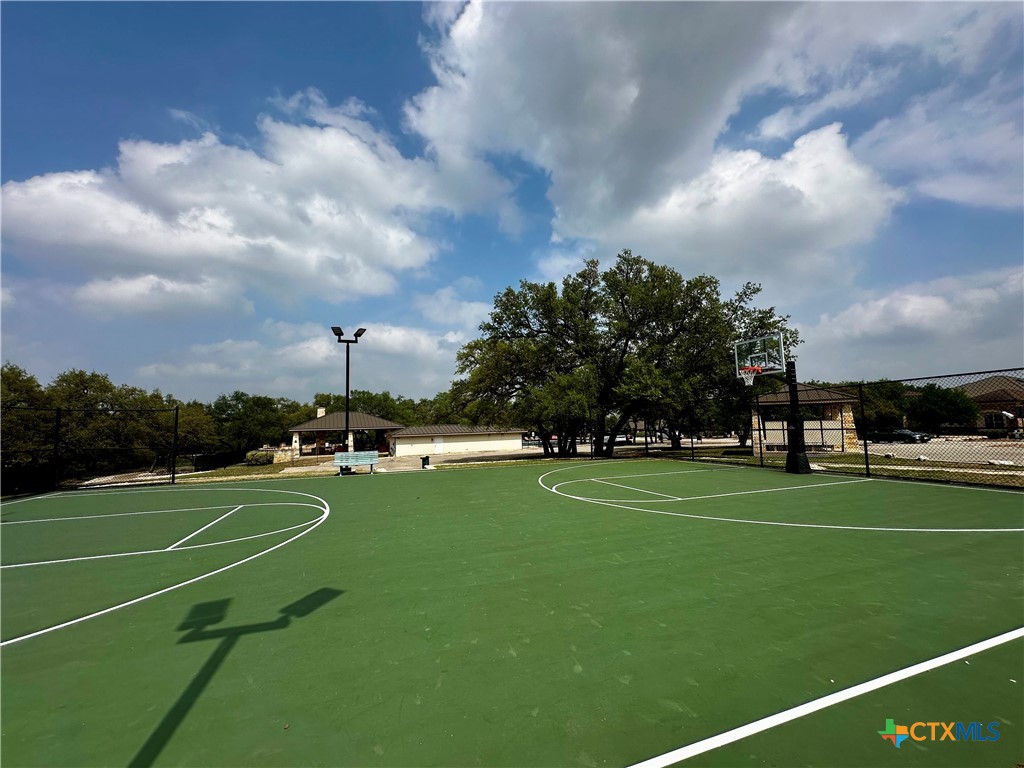 5271 Comal Vista