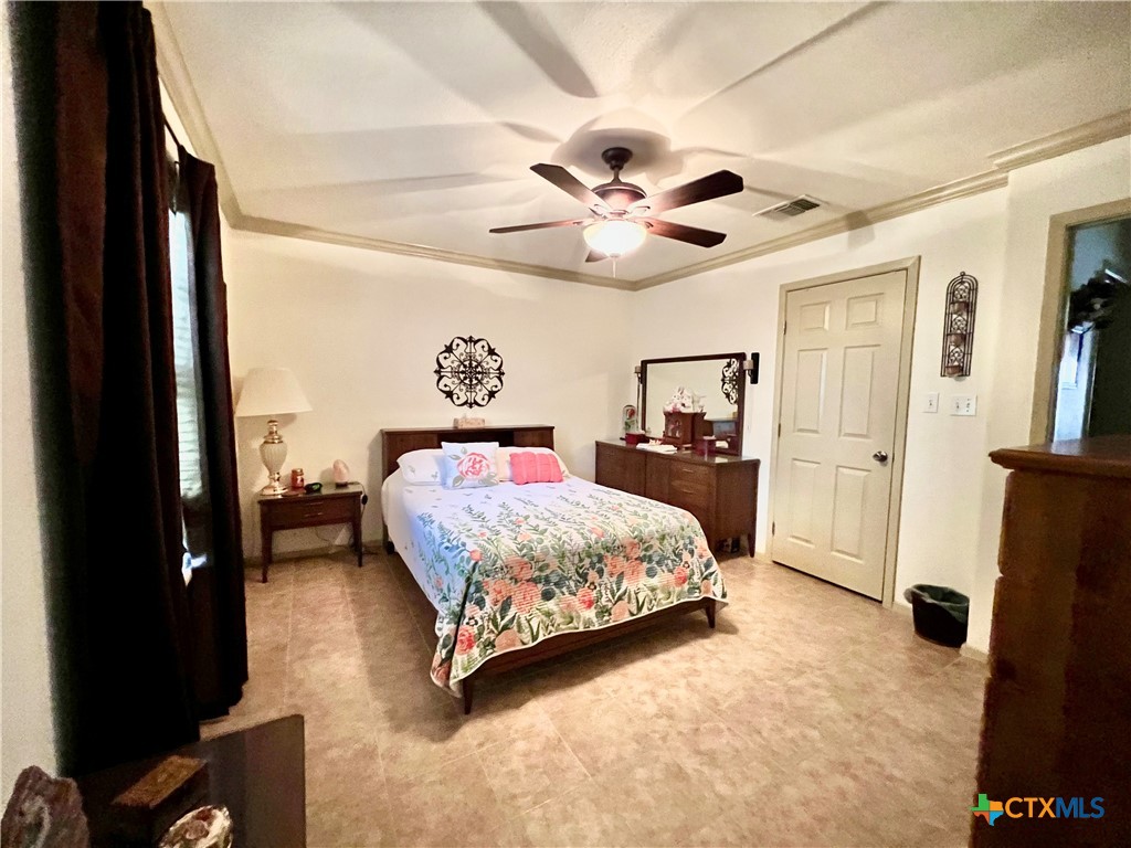 529 Guerra Ln Lane