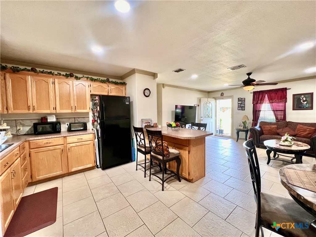 529 Guerra Ln Lane