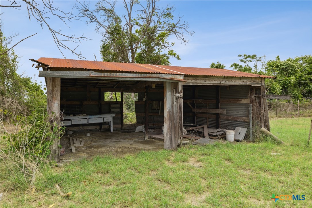 5530 US Highway 90a