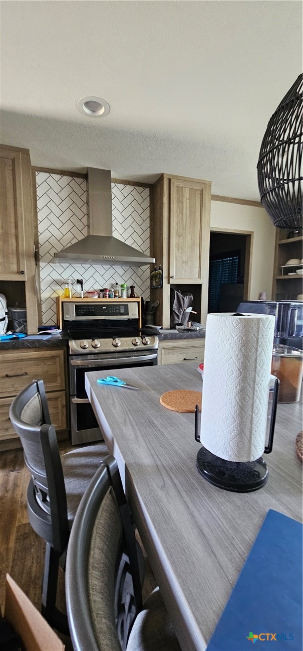 170 Private Road 3491