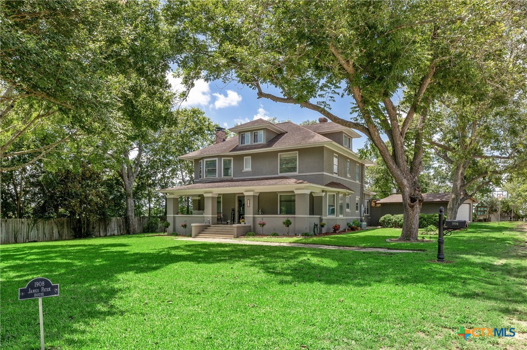 1004 Mitchell Street