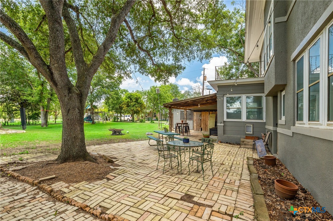 1004 Mitchell Street