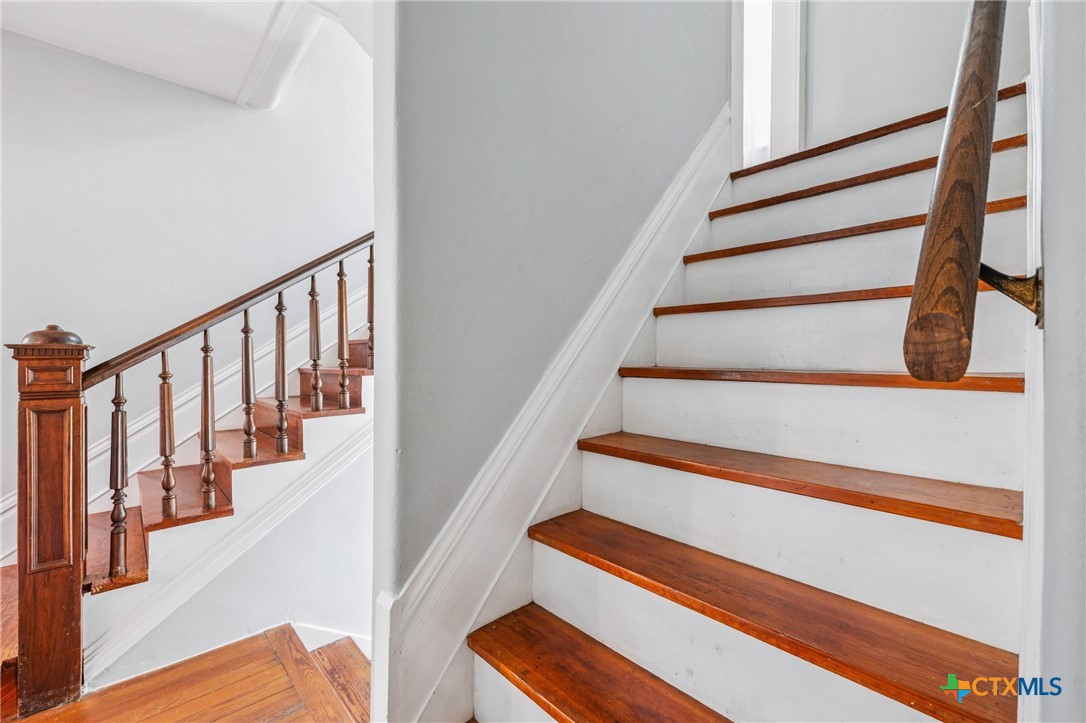 1004 Mitchell Street