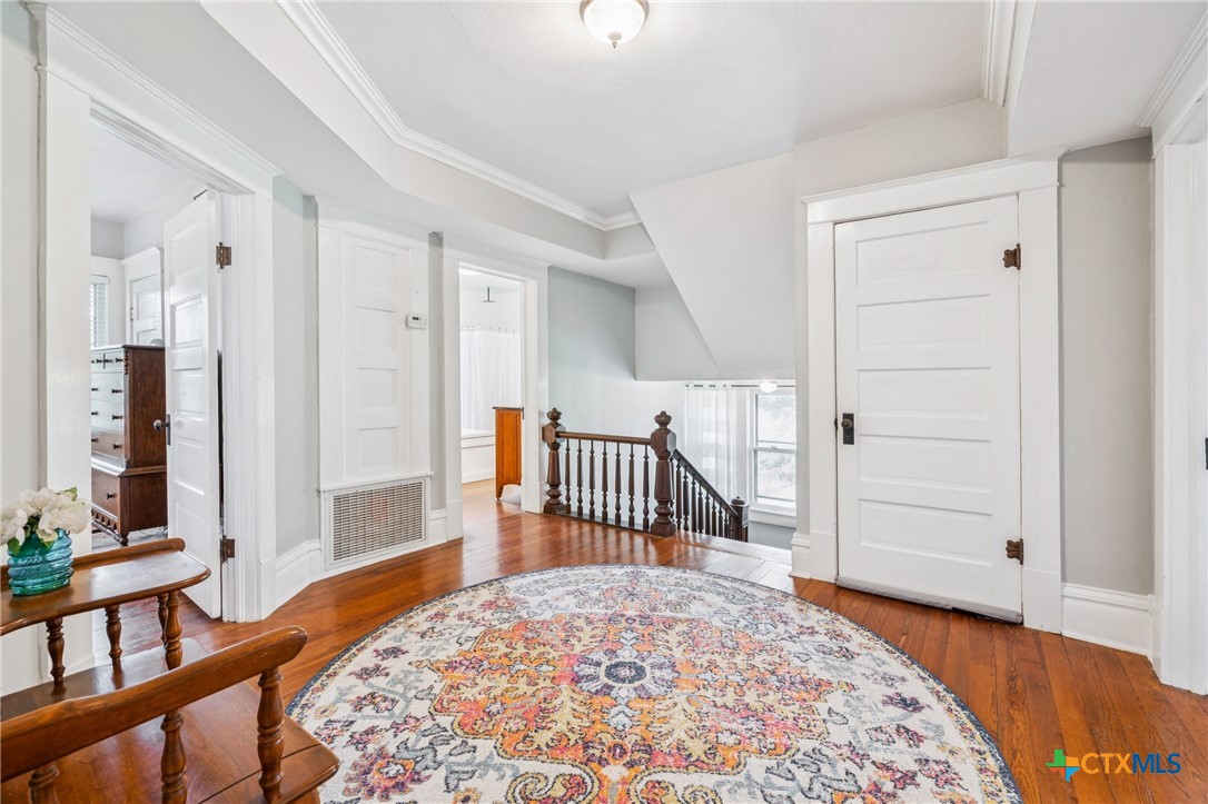 1004 Mitchell Street