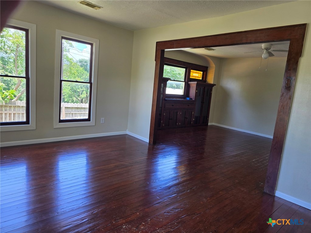 144 W Wallace Street