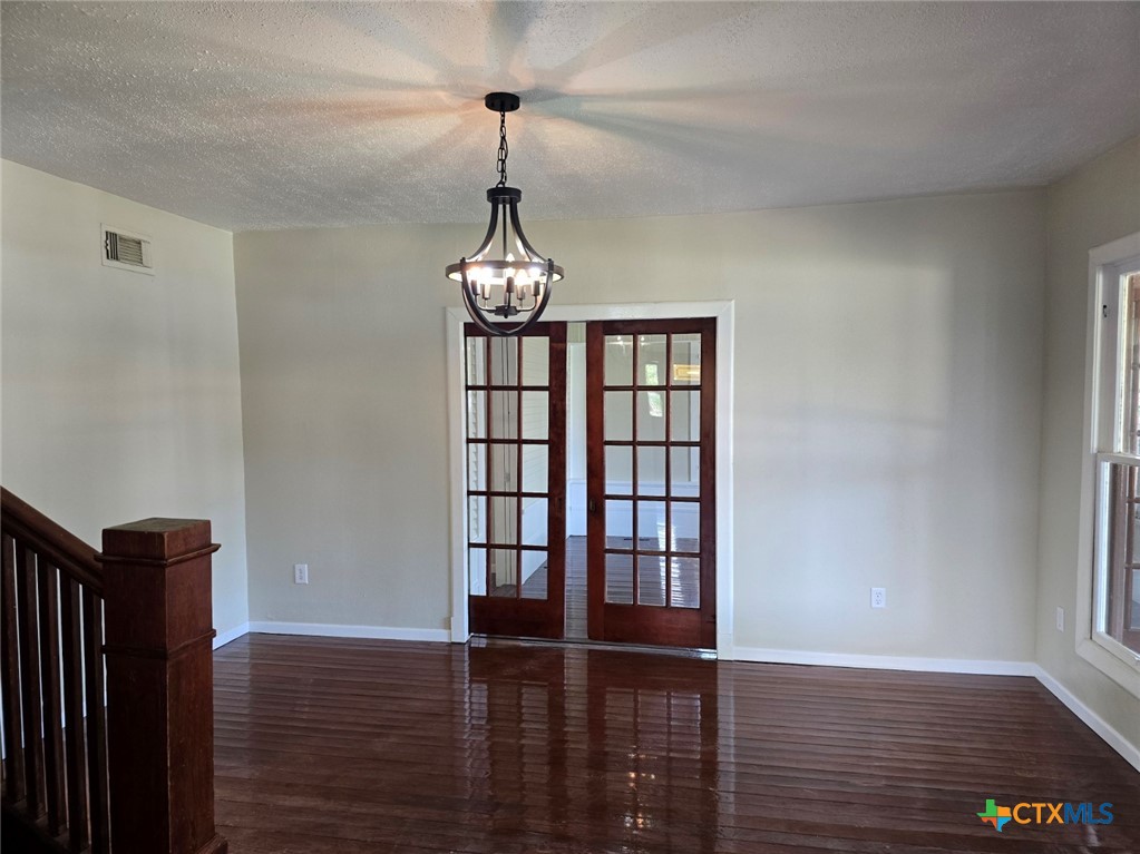 144 W Wallace Street