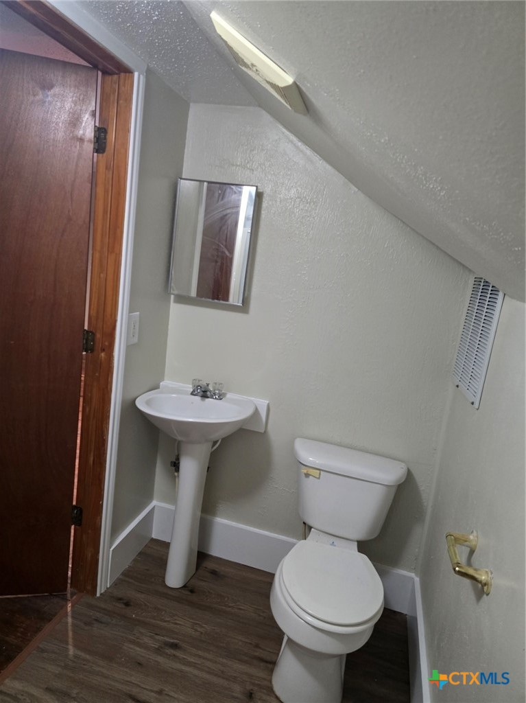 144 W Wallace Street