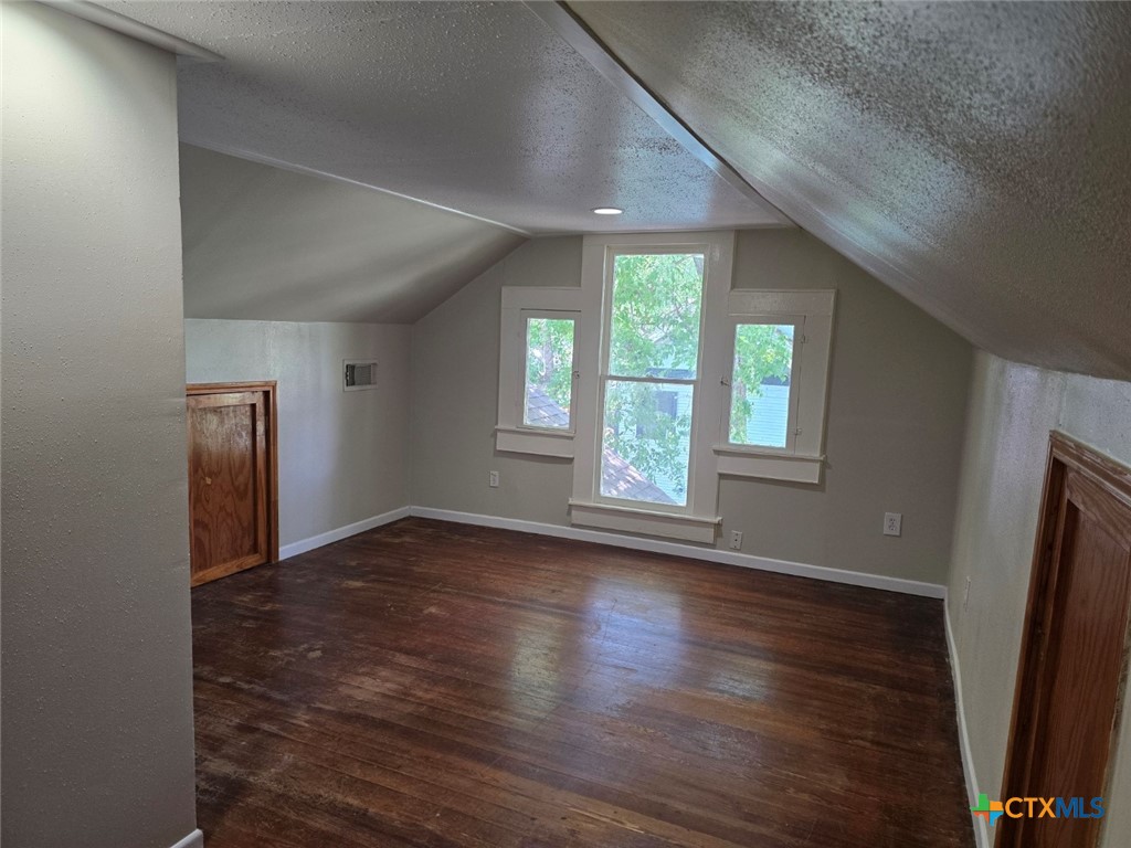 144 W Wallace Street