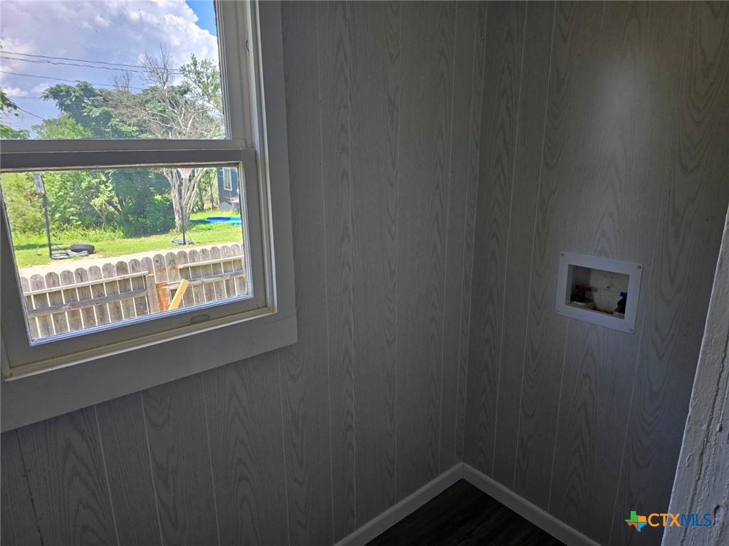 144 W Wallace Street