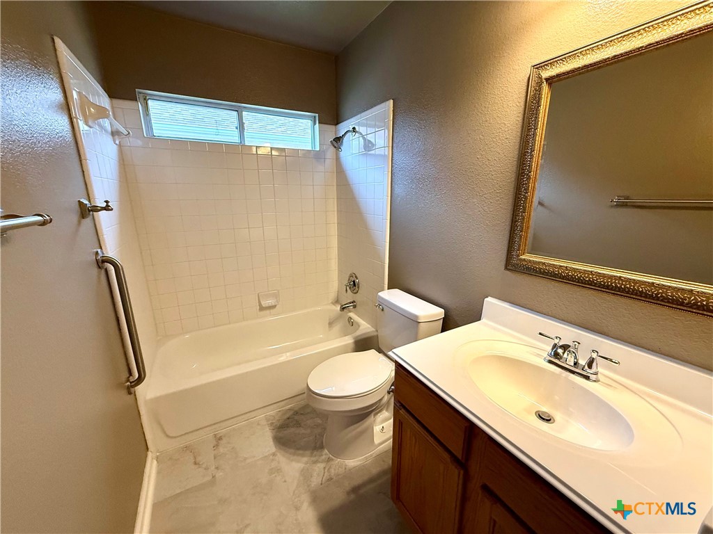 213 Summerside