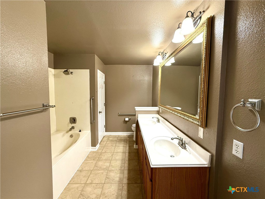 213 Summerside