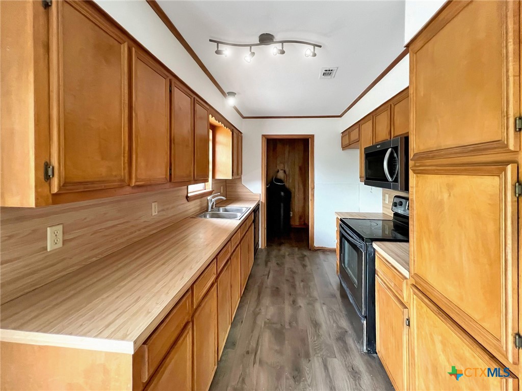 2015 Zint Street