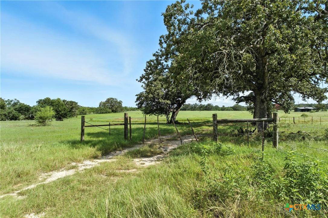 464 County Road 389