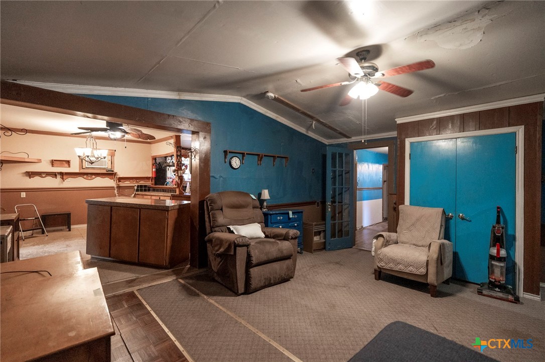 719 S Guadalupe Street