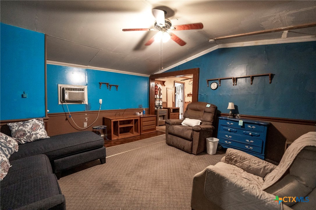 719 S Guadalupe Street