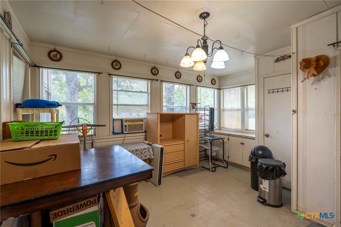 719 S Guadalupe Street