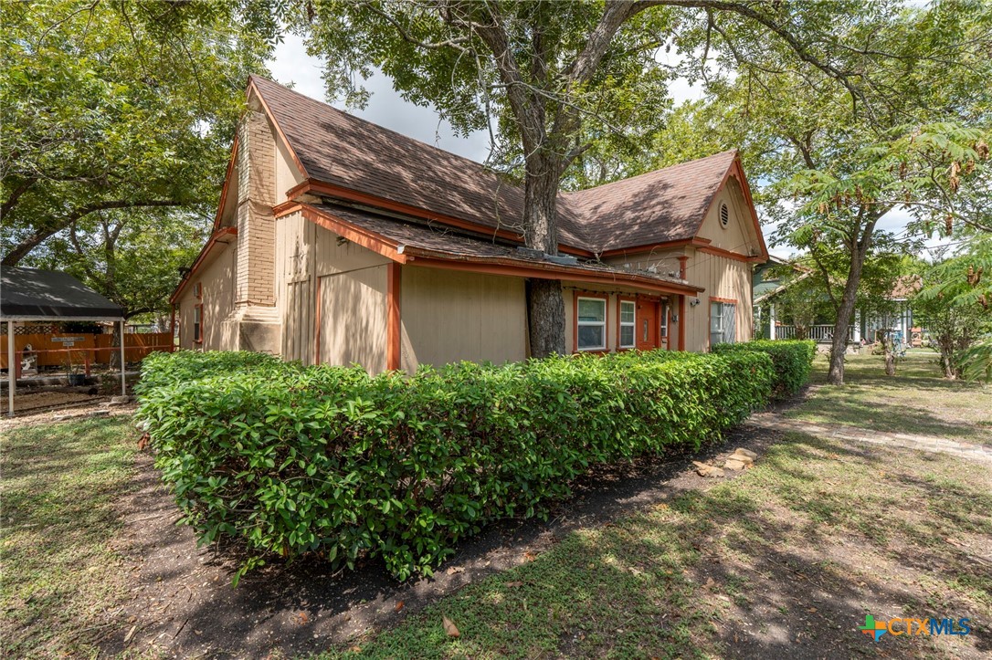 719 S Guadalupe Street