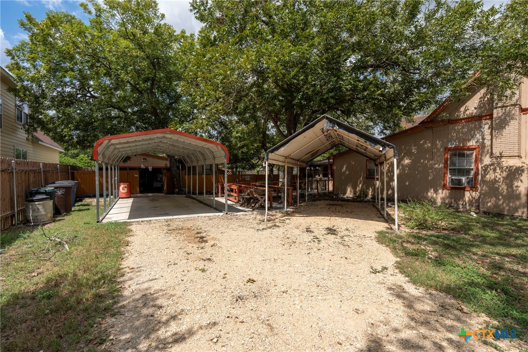 719 S Guadalupe Street