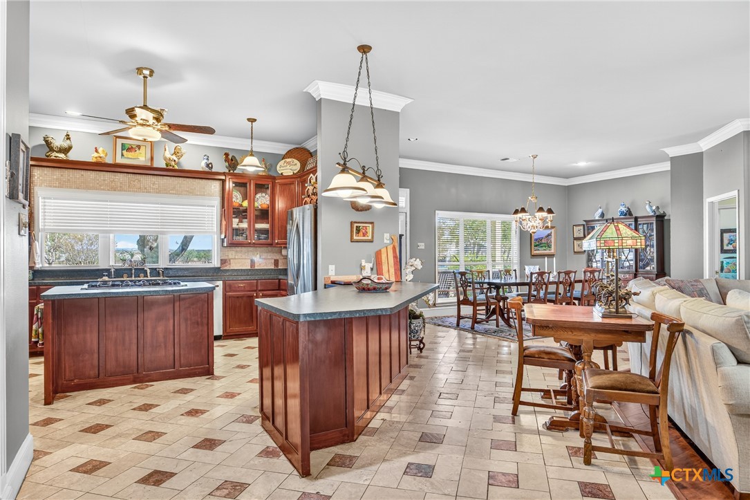 672 County Road 447